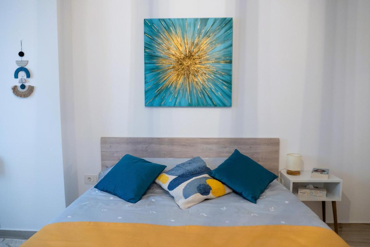 'Just Like Home' Apartment - With Private Parking Place Галац Экстерьер фото